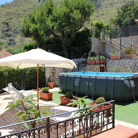 Belvedere Di Altavilla With Pool And Near The Sea Altavilla Milicia