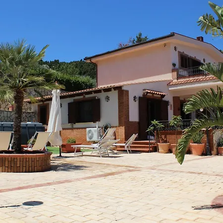 Villa Belvedere Di Altavilla With Pool And Near The Sea