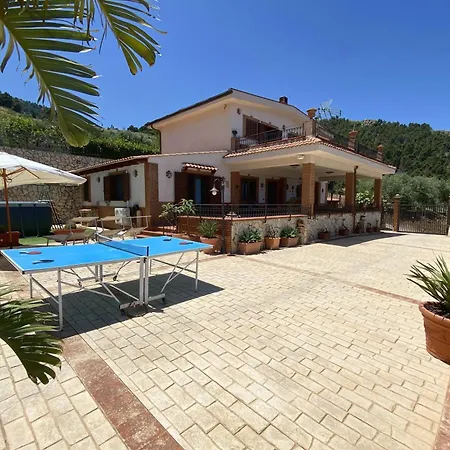 Belvedere Di Altavilla With Pool And Near The Sea Villa *